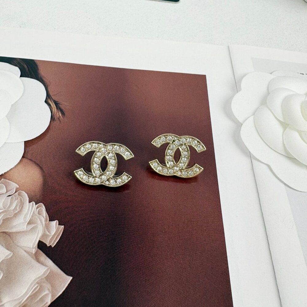 Chanel earrings✅✅✅ - Picture 7 of 7